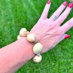 Large Kukui Nut Stretchy Bracelet